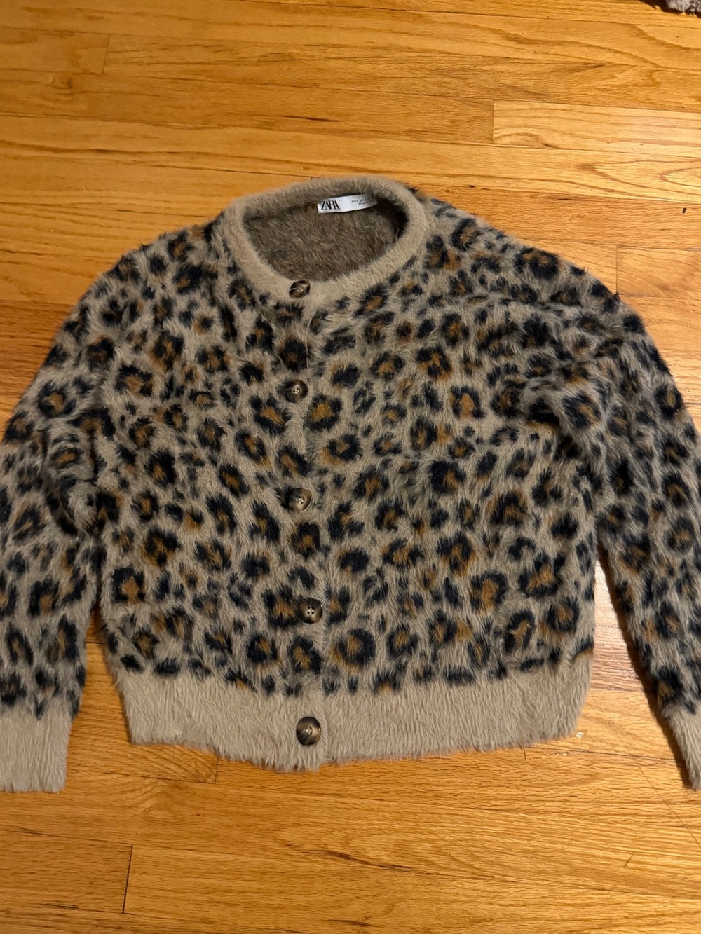 Fluffy fur leopard cardigan sweater